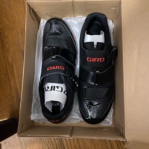 New giro cycling shoes !